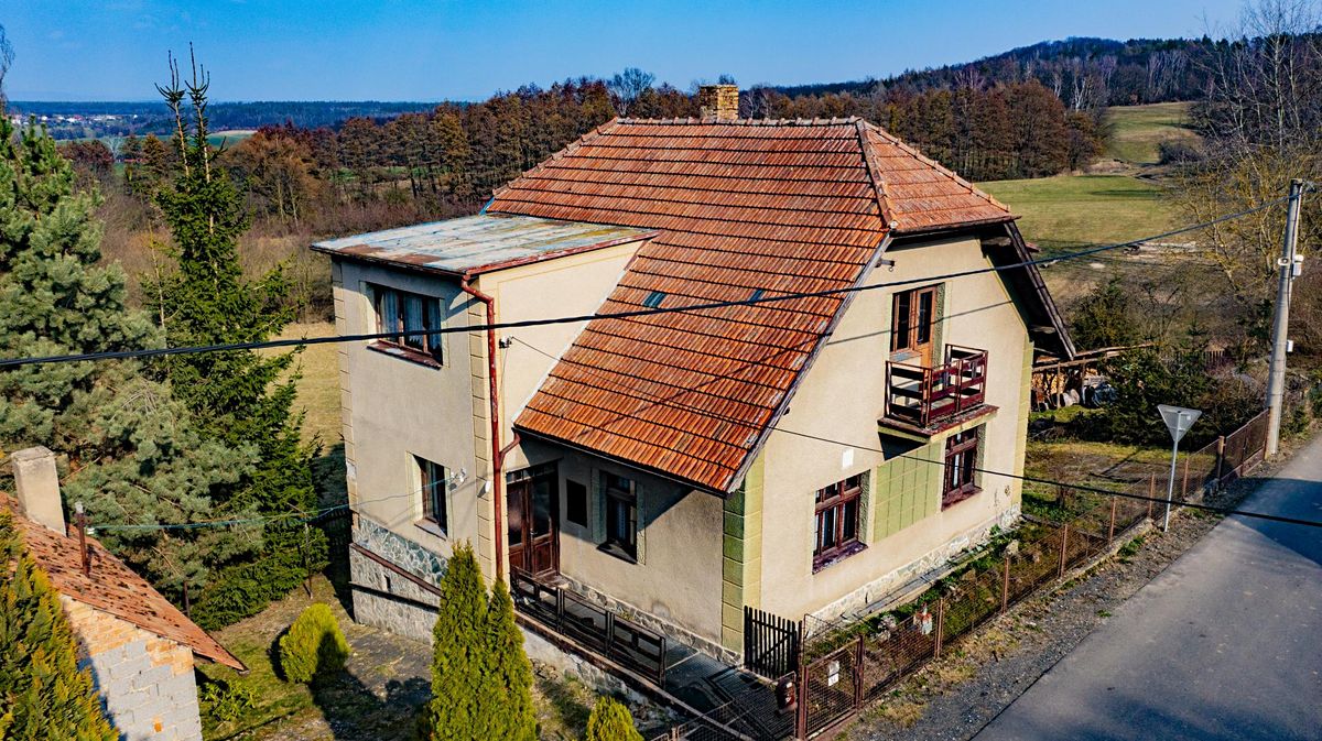 Prodej rodinného domu 140 m², pozemek 1086 m²